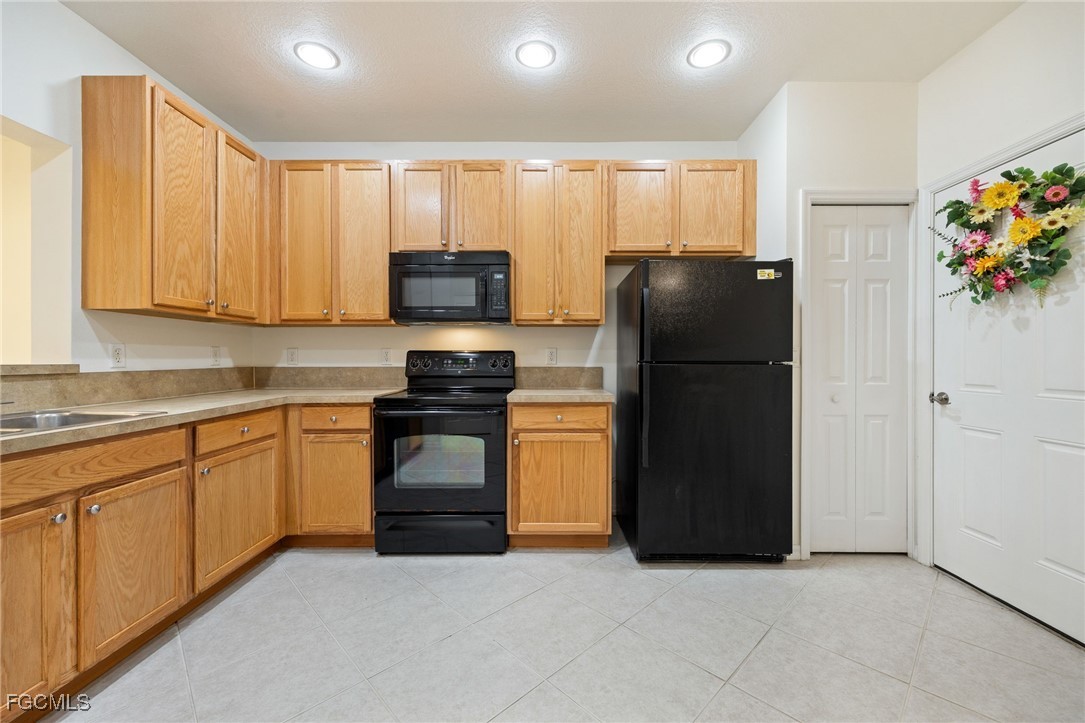 2 Bed Townhouse for Sale in Fort Myers, photo 6