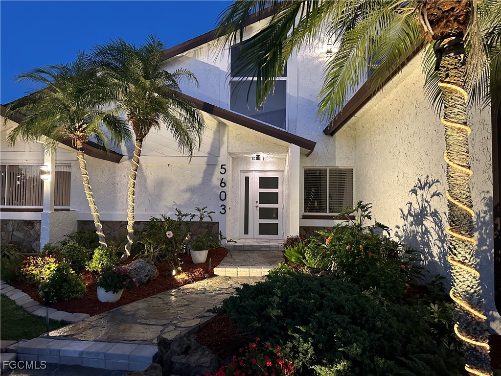 5 Bed Pool Home for Sale in Cape Coral, photo 6