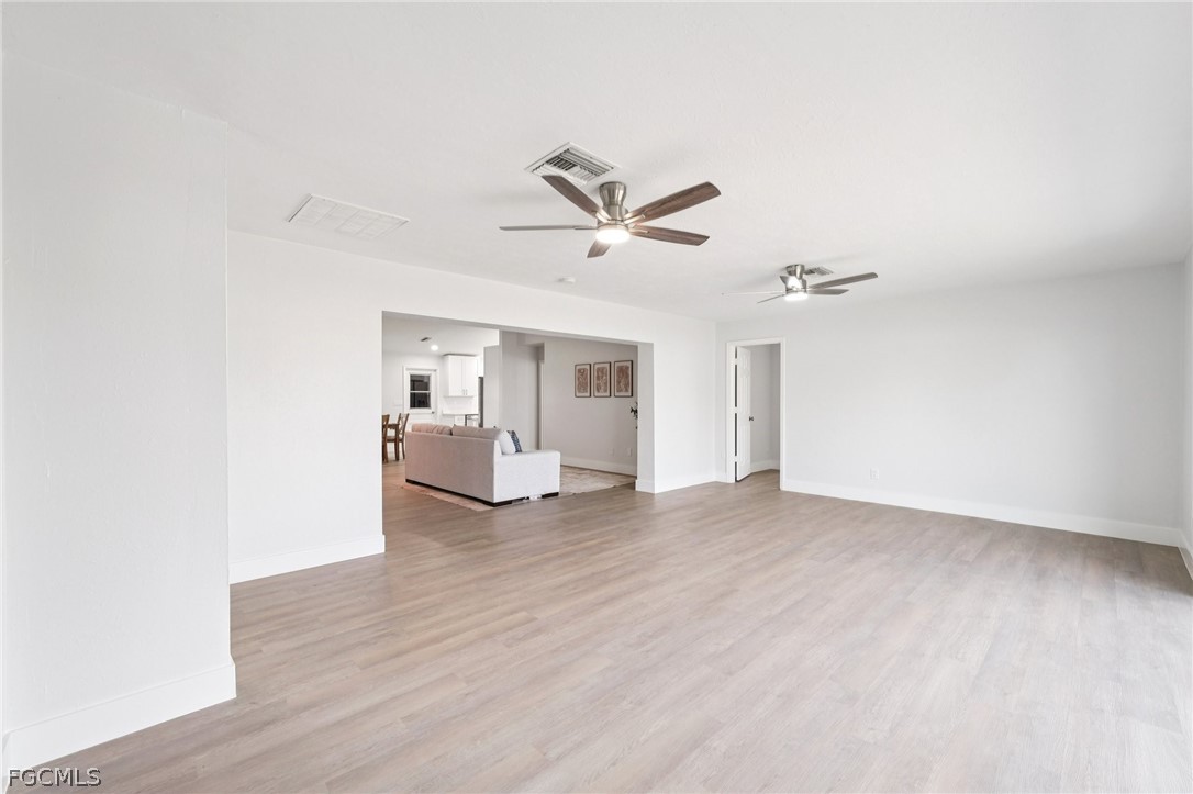 5 Bed SingleFamilyResidence for Sale in Cape Coral, photo 6