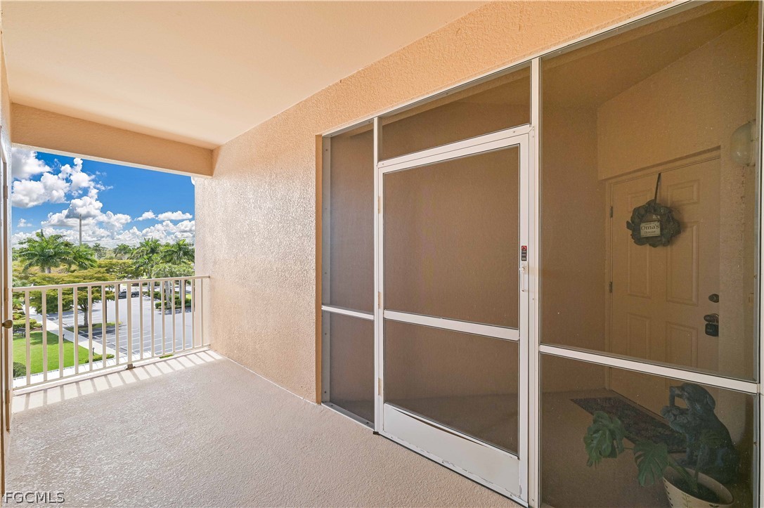2 Bed Condominium for Sale in Fort Myers, photo 6