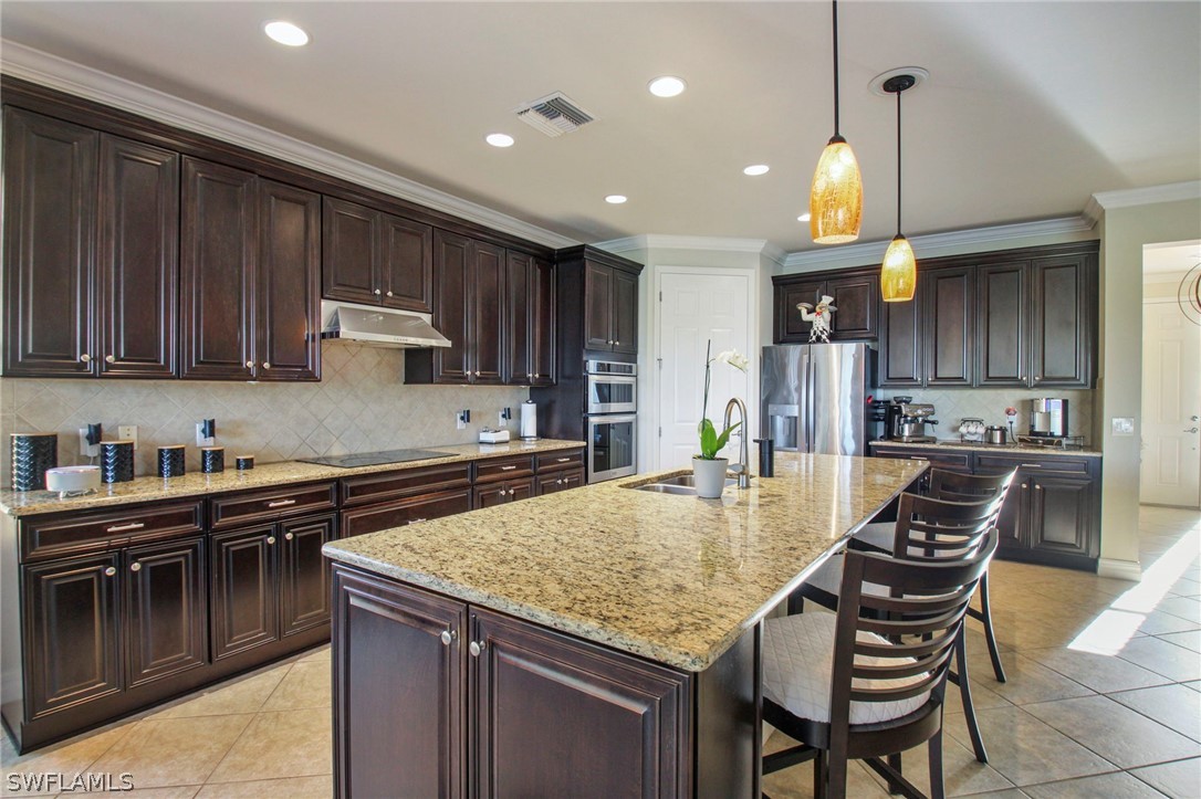 3 Bed Pool Home for Sale in Del Webb, photo 6
