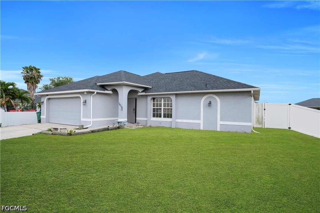 4 Bed SingleFamilyResidence for Sale in Cape Coral, photo 6