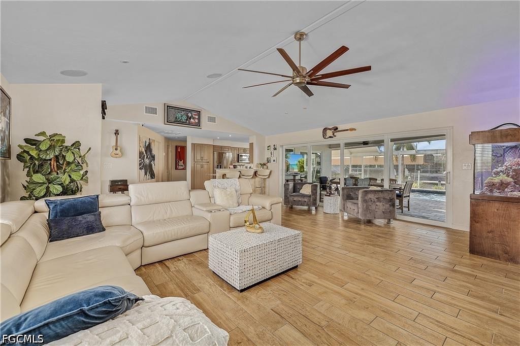 2 Bed Pool Home for Sale in Cape Coral, photo 6