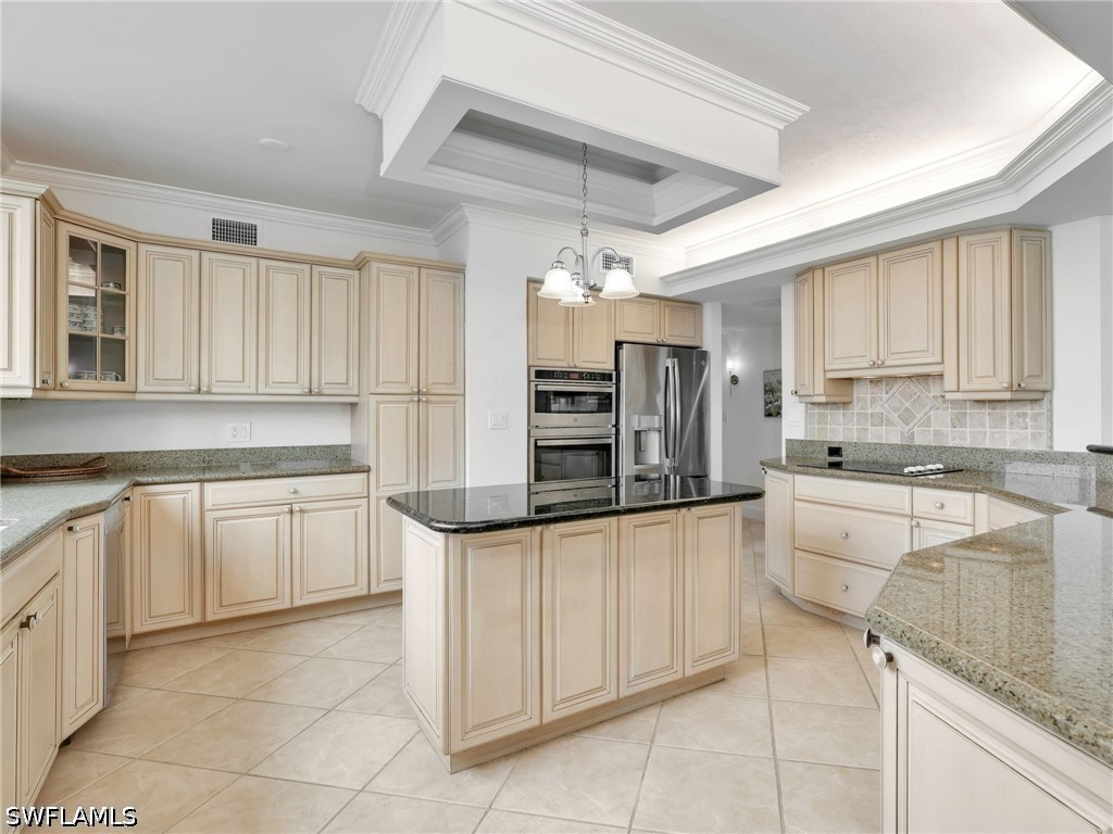 4 Bed Waterfront Home for Sale in Mirage, photo 6