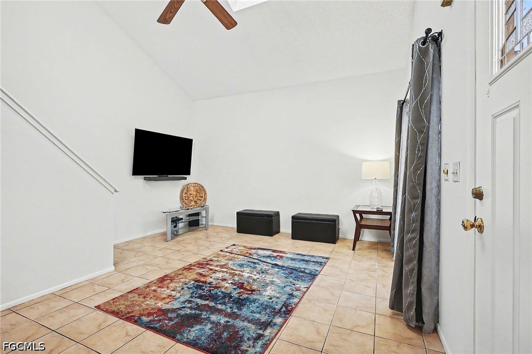 2 Bed Pool Home for Sale in Fort Myers, photo 6