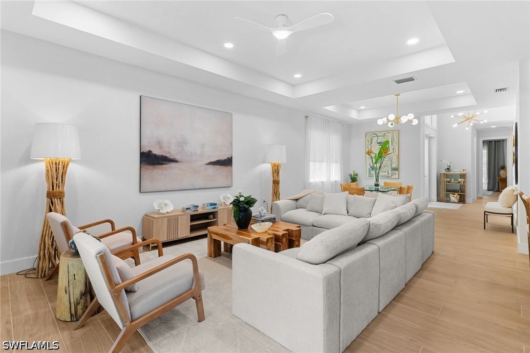 4 Bed SingleFamilyResidence for Sale in Naples, photo 6