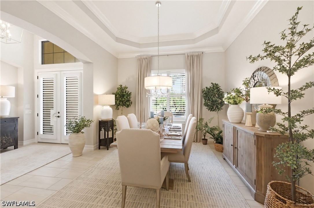 3 Bed Pool Home for Sale in Naples, photo 6