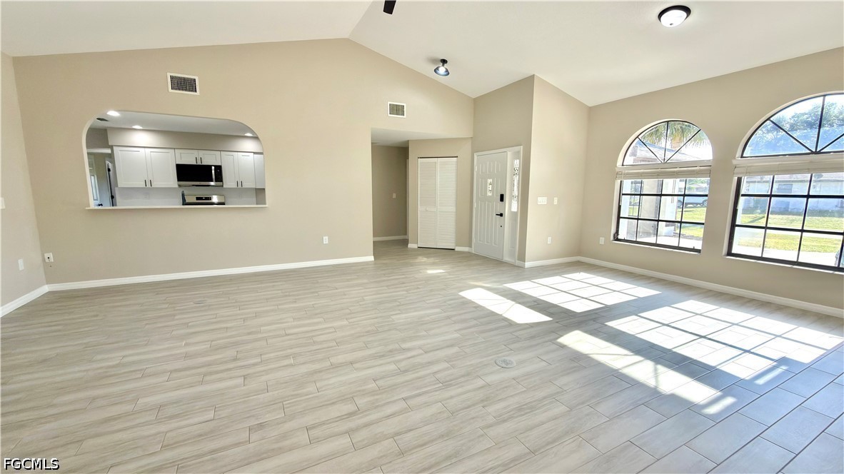 3 Bed Pool Home for Sale in Port Charlotte, photo 6