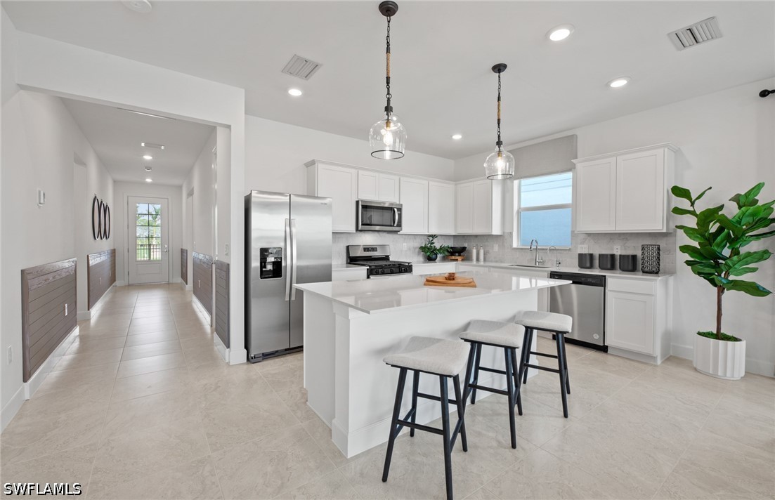4 Bed SingleFamilyResidence for Sale in Whispering Lakes, photo 6