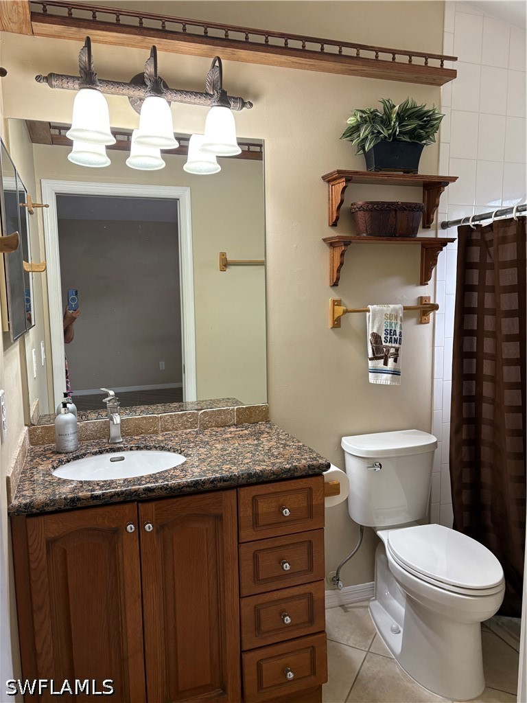 3 Bed SingleFamilyResidence for Sale in Naples, photo 6