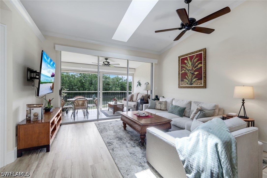 3 Bed Waterfront Home for Sale in Naples, photo 6
