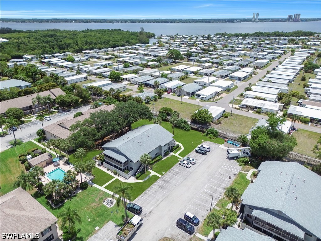 2 Bed Condominium for Sale in North Fort Myers, photo 6