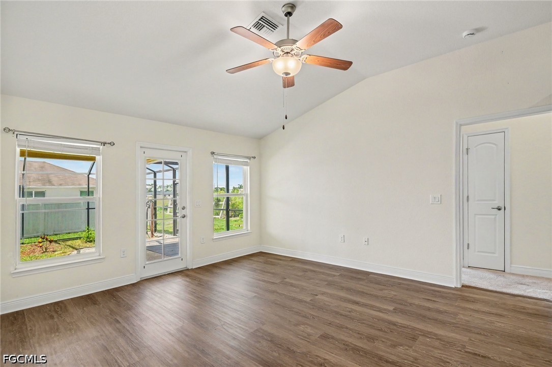 3 Bed SingleFamilyResidence for Sale in Cape Coral, photo 6