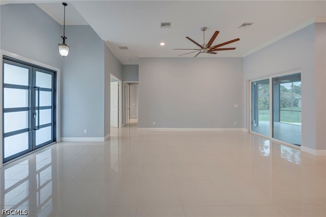 4 Bed SingleFamilyResidence for Sale in Lehigh Acres, photo 6