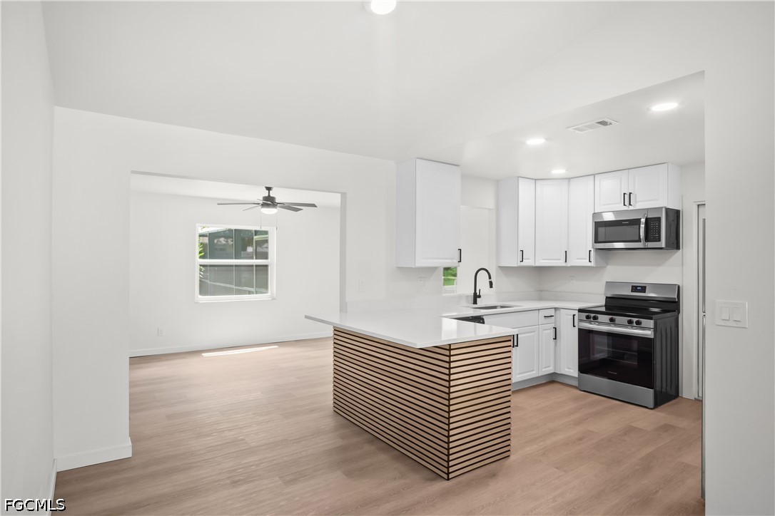 3 Bed Pool Home for Sale in Cape Coral, photo 6