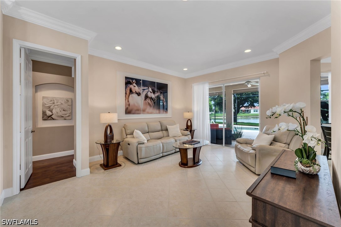 3 Bed Pool Home for Sale in Naples, photo 6
