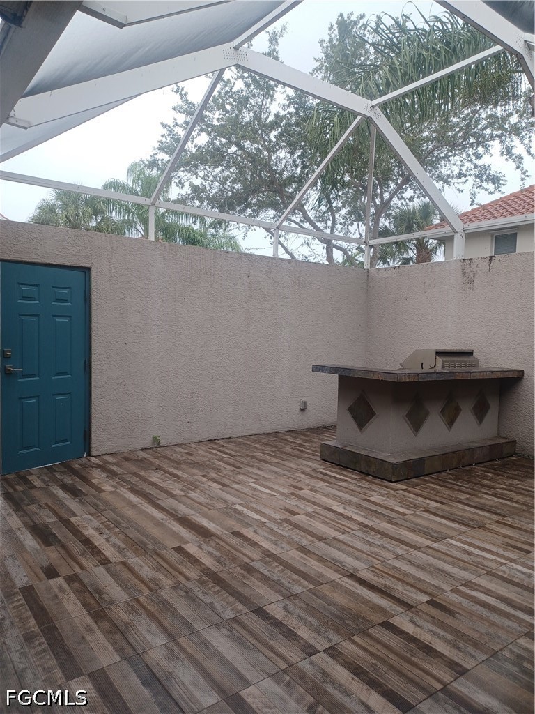 3 Bed Attached for Sale in Naples, photo 6