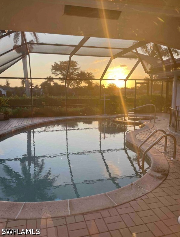3 Bed Pool Home for Sale in Torrey Pines, photo 6