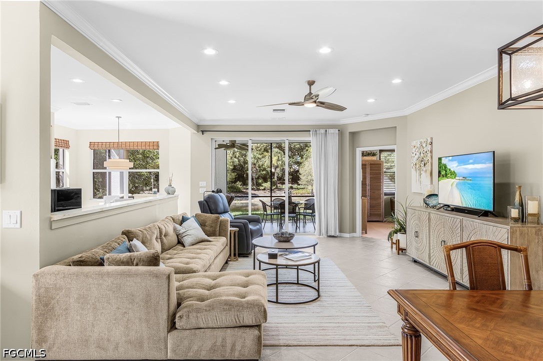 2 Bed Waterfront Home for Sale in Toscana, photo 6