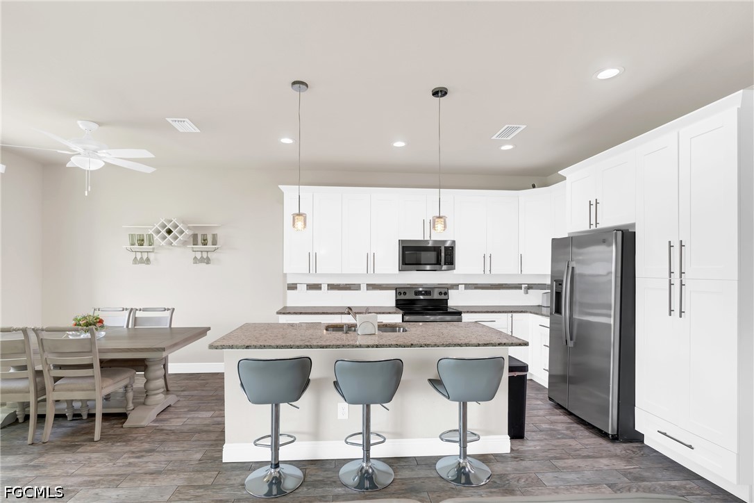3 Bed SingleFamilyResidence for Sale in Port Labelle, photo 6