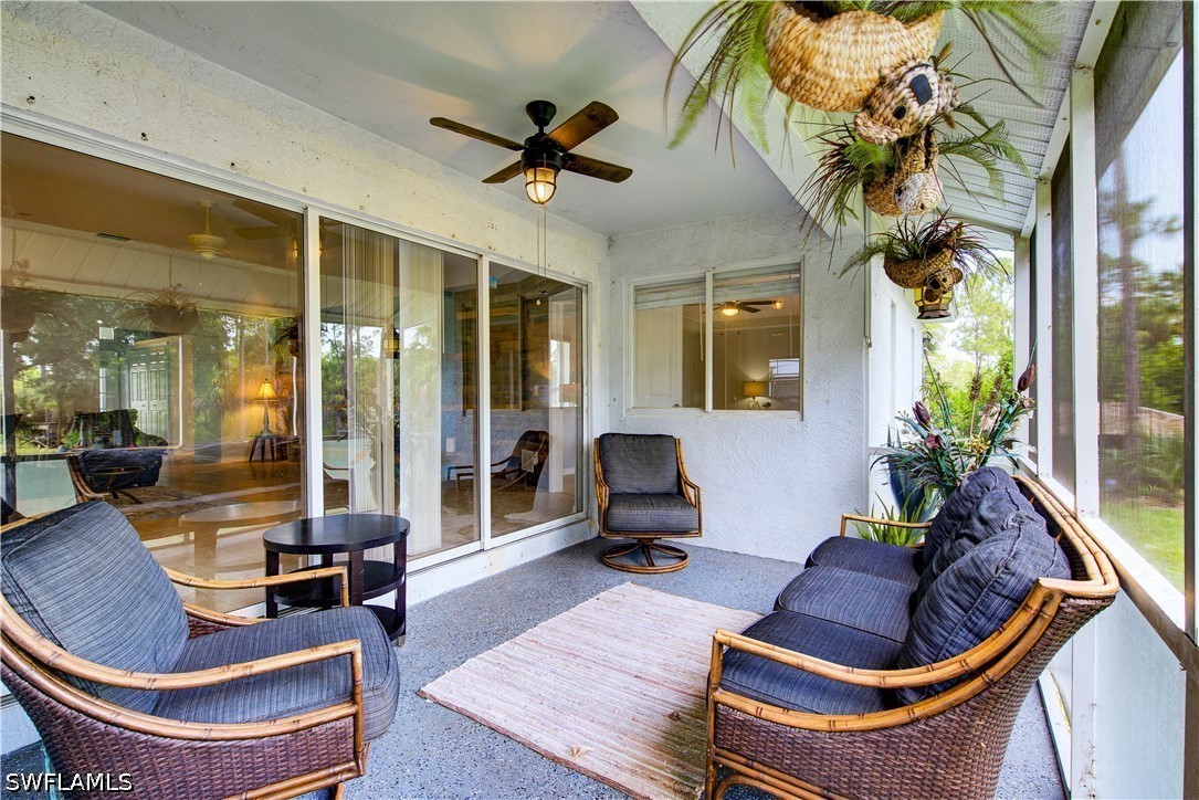 3 Bed SingleFamilyResidence for Sale in Naples, photo 6