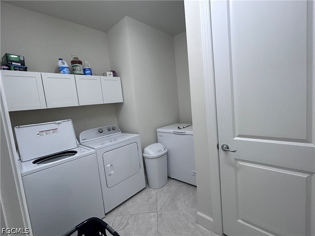 3 Bed Waterfront Home for Sale in Avalon Park, photo 6