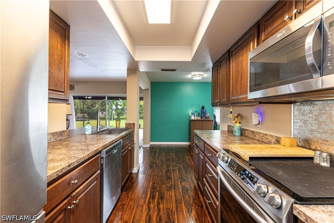 3 Bed Pool Home for Sale in Lehigh Acres, photo 6