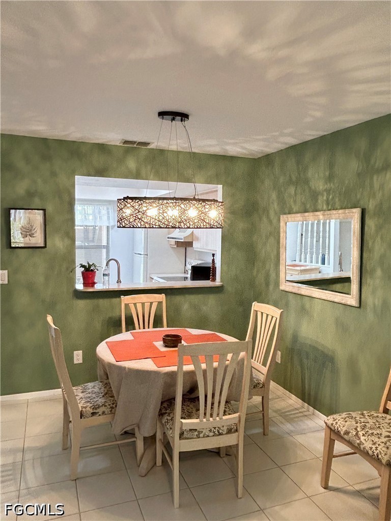 2 Bed Condominium for Sale in Fort Myers, photo 6