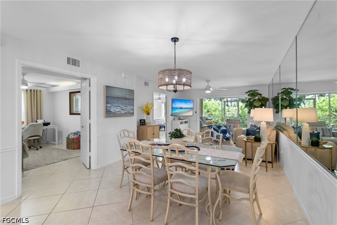 2 Bed Condominium for Sale in Naples, photo 6
