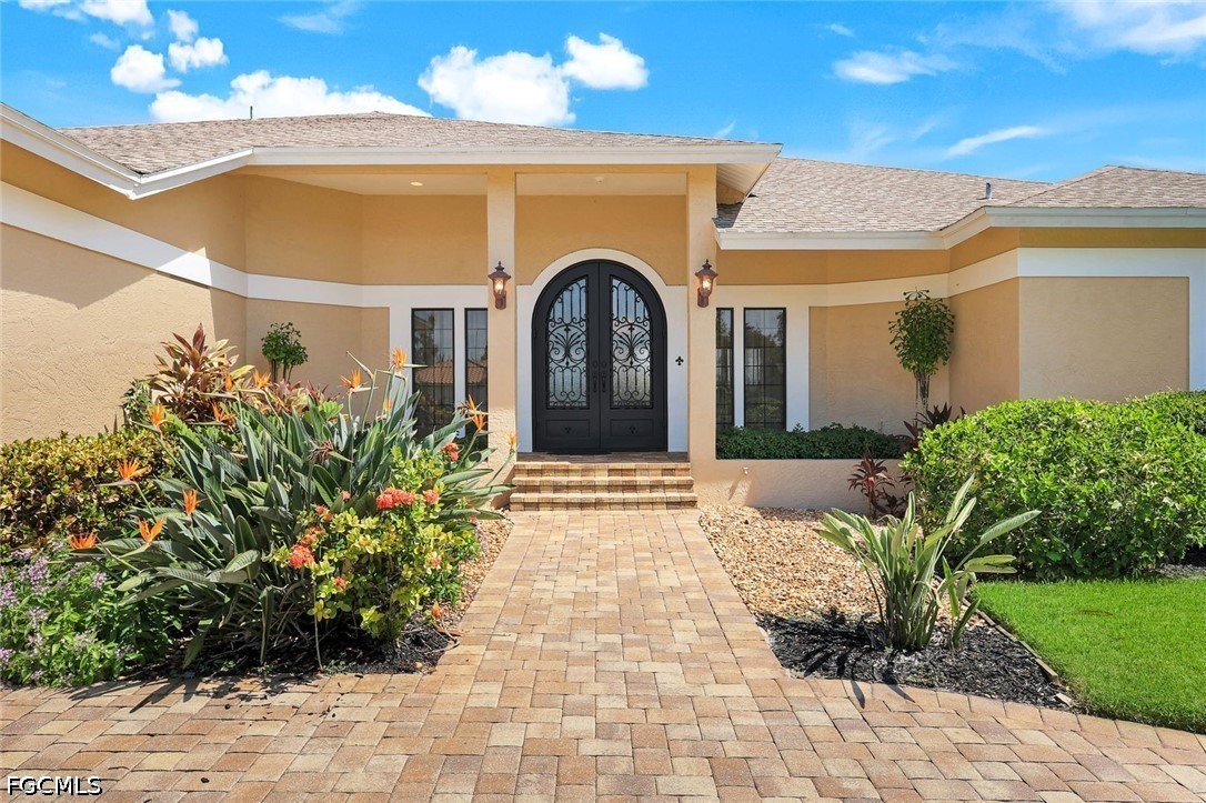 4 Bed Pool Home for Sale in The Forest, photo 6
