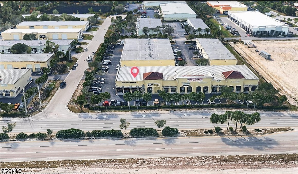 Office for Sale in Fort Myers, photo 6