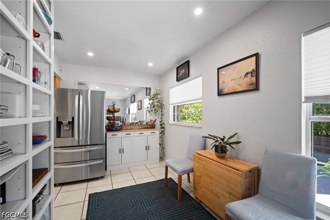 3 Bed SingleFamilyResidence for Sale in Naples, photo 6