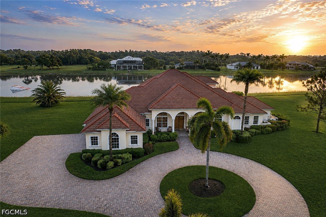 6 Bed Pool Home for Sale in Estero, photo 6