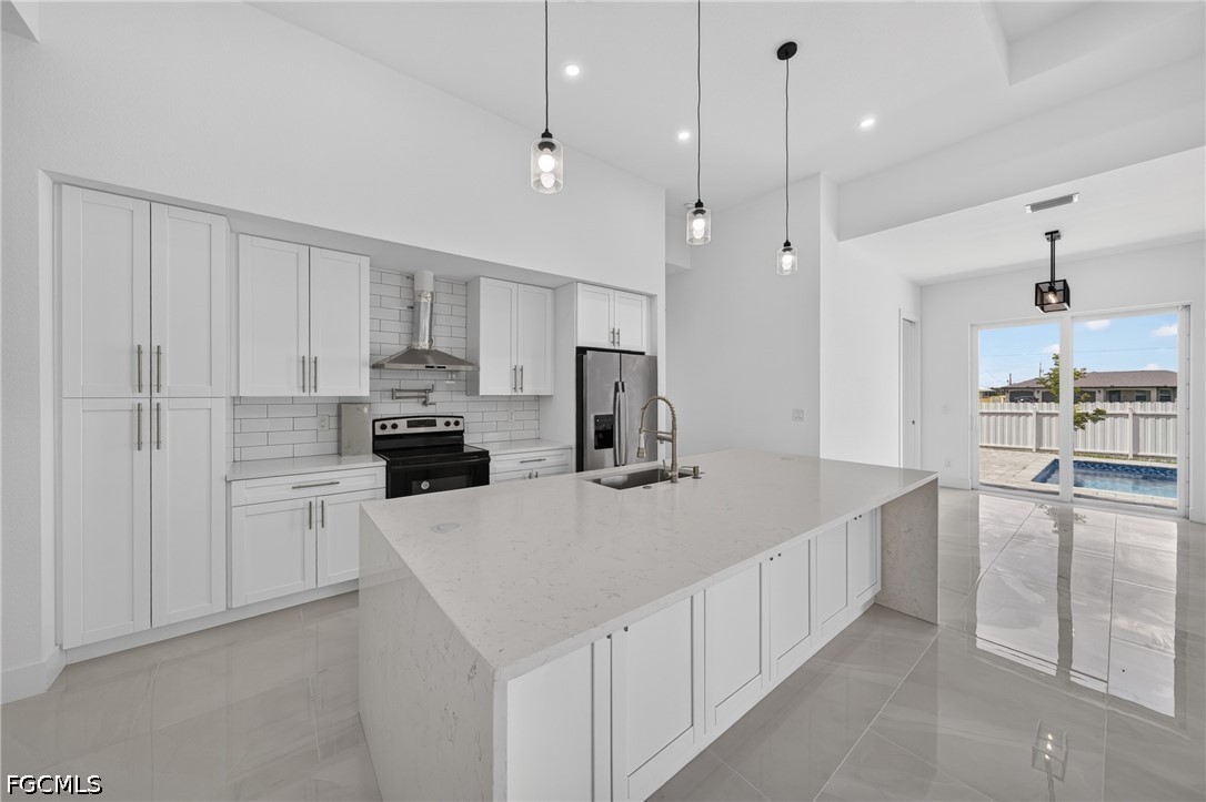 4 Bed Pool Home for Sale in Cape Coral, photo 6