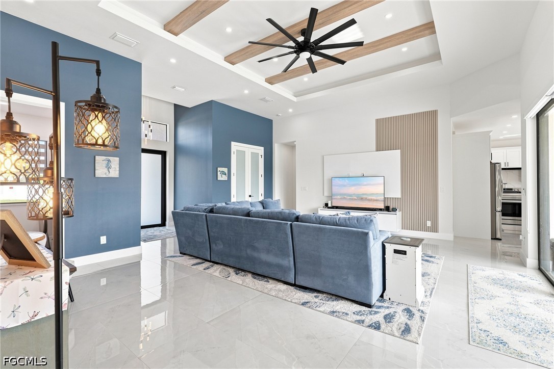 3 Bed Pool Home for Sale in Cape Coral, photo 6