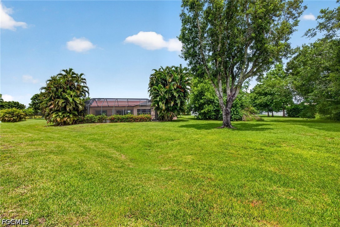 3 Bed Pool Home for Sale in Fort Myers, photo 6
