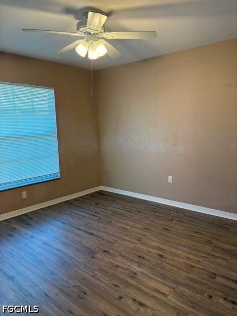 3 Bed SingleFamilyResidence for Sale in Cape Coral, photo 6