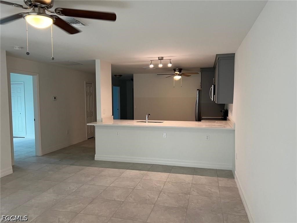 3 Bed Duplex for Sale in Fort Myers, photo 6