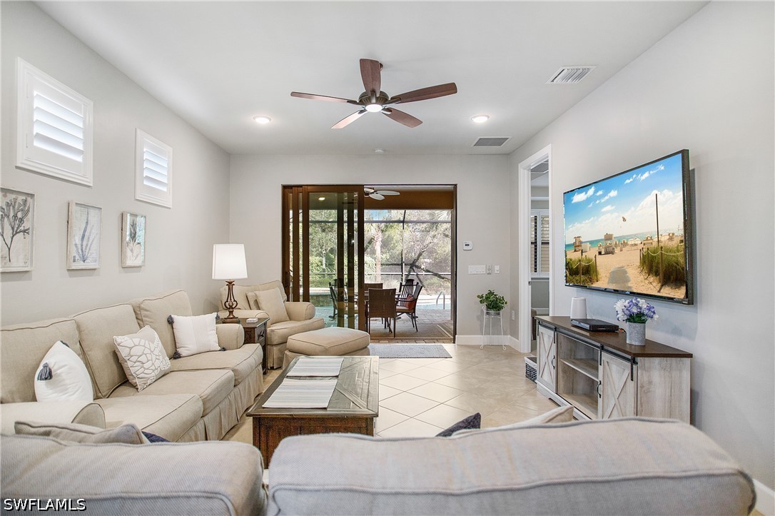 2 Bed Pool Home for Sale in Winding Cypress, photo 6