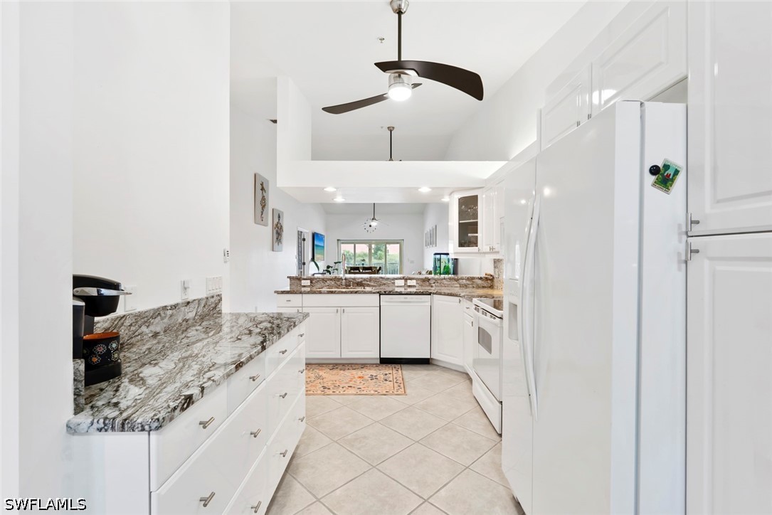 2 Bed Condominium for Sale in Naples, photo 6