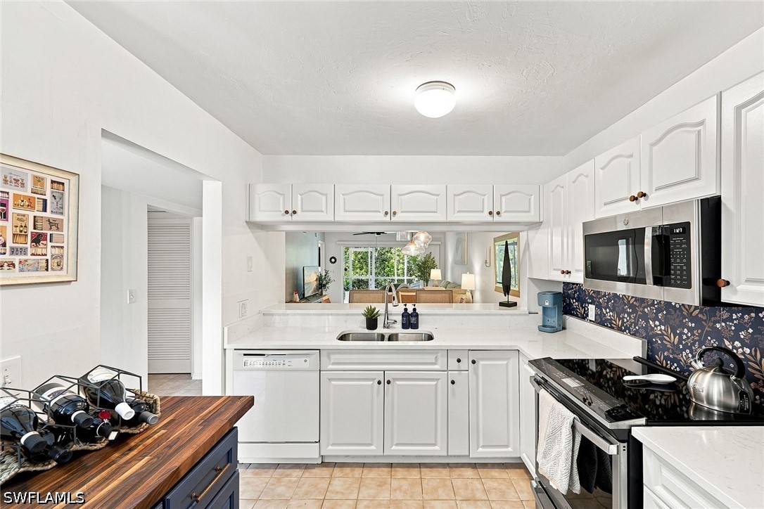 2 Bed Condominium for Sale in Naples, photo 6