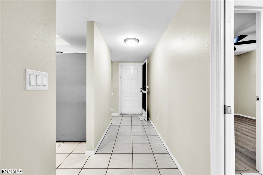 2 Bed Waterfront Home for Sale in Cape Coral, photo 6