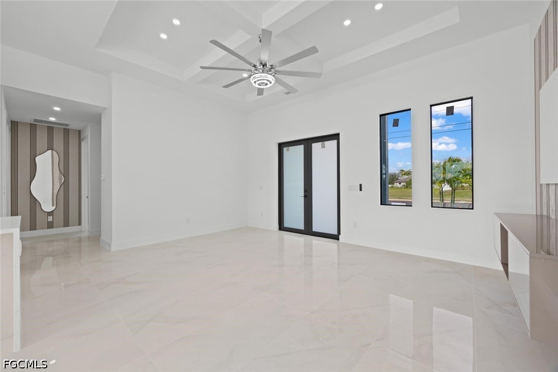 3 Bed Pool Home for Sale in Cape Coral, photo 6