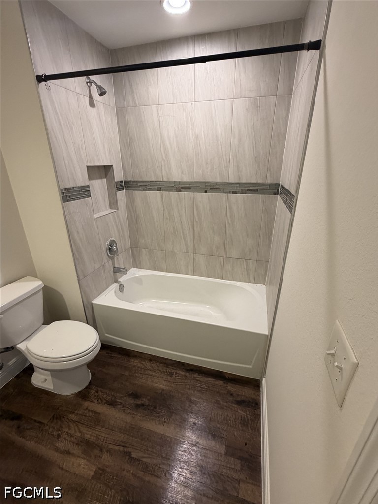 4 Bed SingleFamilyResidence for Sale in Labelle, photo 6