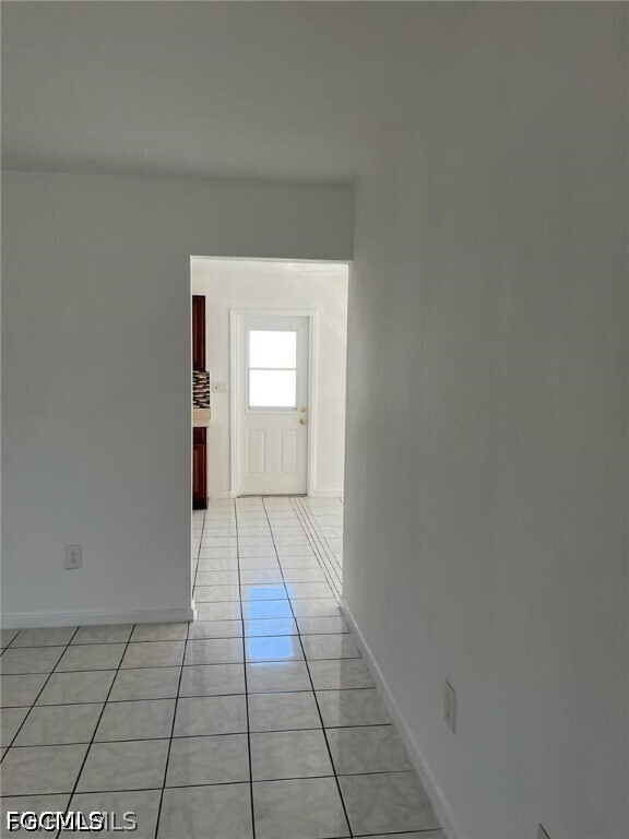 3 Bed SingleFamilyResidence for Sale in Lehigh Acres, photo 6
