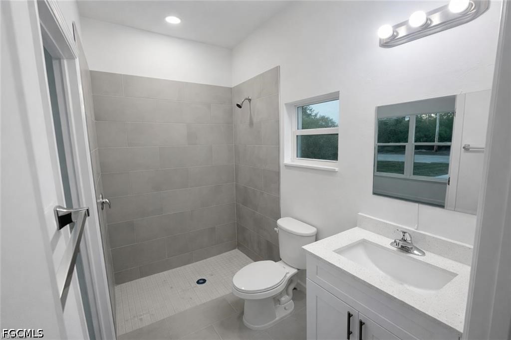 1 Bed SingleFamilyResidence for Sale in Alva, photo 6