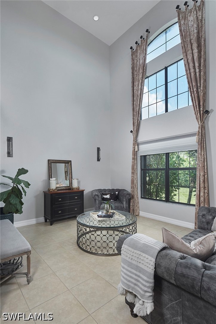 5 Bed Waterfront Home for Sale in Riverstone, photo 6