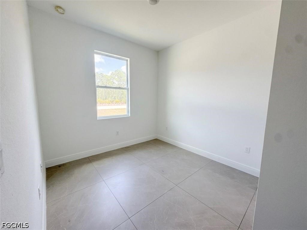 3 Bed Duplex for Sale in Lehigh Acres, photo 6