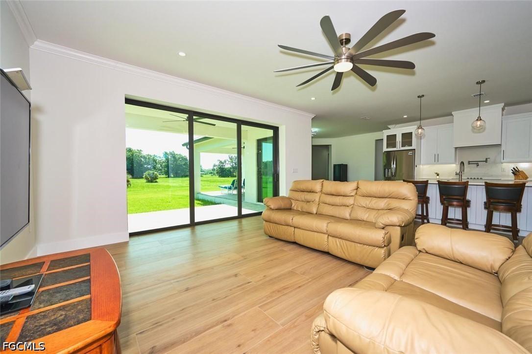4 Bed SingleFamilyResidence for Sale in Not Applicable, photo 6