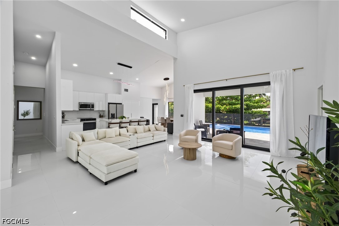 4 Bed Pool Home for Sale in Cape Coral, photo 6